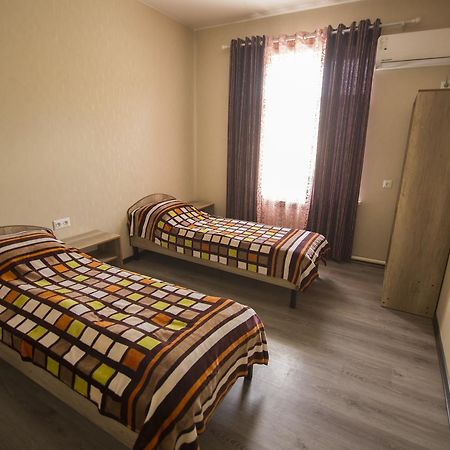 Hostel ESAL Osh Exterior foto