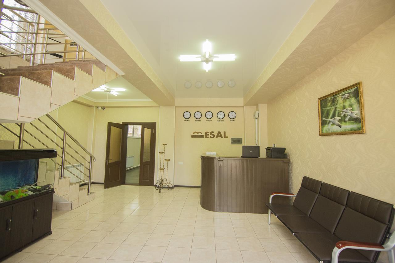 Hostel ESAL Osh Exterior foto