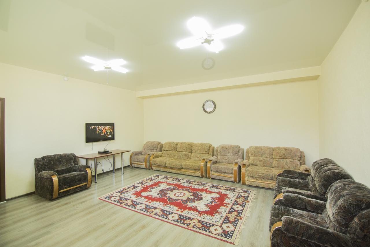 Hostel ESAL Osh Exterior foto